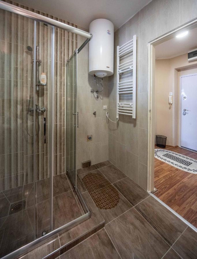 Apartment Africa Belgrado Exterior foto